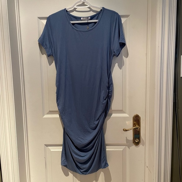 Women’s maternity dress BNWT - Picture 1 of 4
